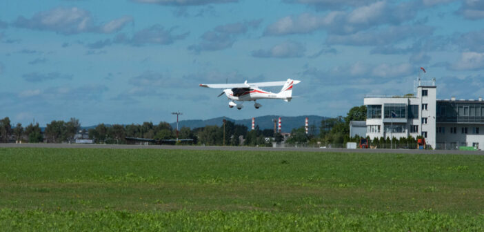 Testy lotnicze instrumentu do obserwacji Ziemi firmy Scanway / Credits - Scanway