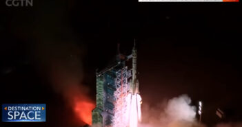 Start misji Shenzhou-21 / Credits - CGTN