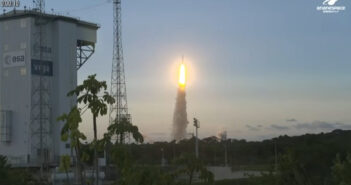 Start rakiety Ariane 6 z Sentinelem-1D / Credits - Arianespace