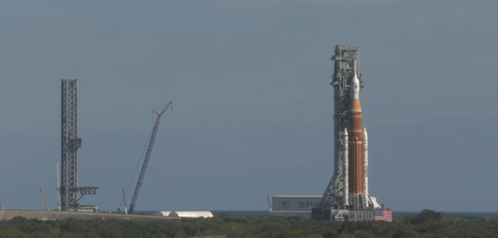 Artemis II – rakieta SLS na LC-39B