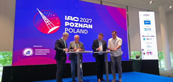 Podpisanie inicjatywy CEE Space / Credits - Planet Partners