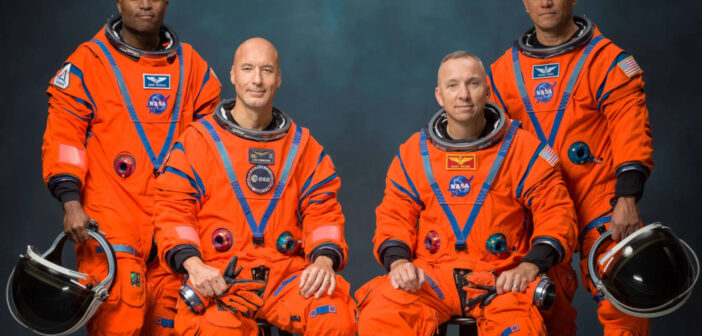 Skład załogi misji Artemis III / Credits - NASA