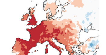 Anomalie i wartości ekstremalne temperatury powietrza przy powierzchni ziemi w lecie (od czerwca do sierpnia) 2026 r. Kategorie wartości ekstremalnych („najchłodniejsze" i „najcieplejsze") opierają się na rankingach z lat 1950–2026. Pozostałe kategorie opisują, jak temperatury mają się do ich rozkładu w okresie referencyjnym 1991–2020. „Znacznie chłodniej/cieplej niż przeciętnie" – chłodniej/cieplej niż 90% temperatur. „Chłodniej/cieplej niż przeciętnie" – niż 66% temperatur. „Blisko przeciętnej" – w środkowych 33%. Dane: ERA5. Źródło: C3S/ECMWF.
