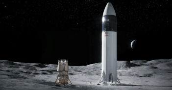 Dwa lądowniki księżycowe dla programu Artemis - Blue Moon firmy Blue Origin oraz Starship firmy SpaceX / Credits - NASA, Blue Origin, SpaceX